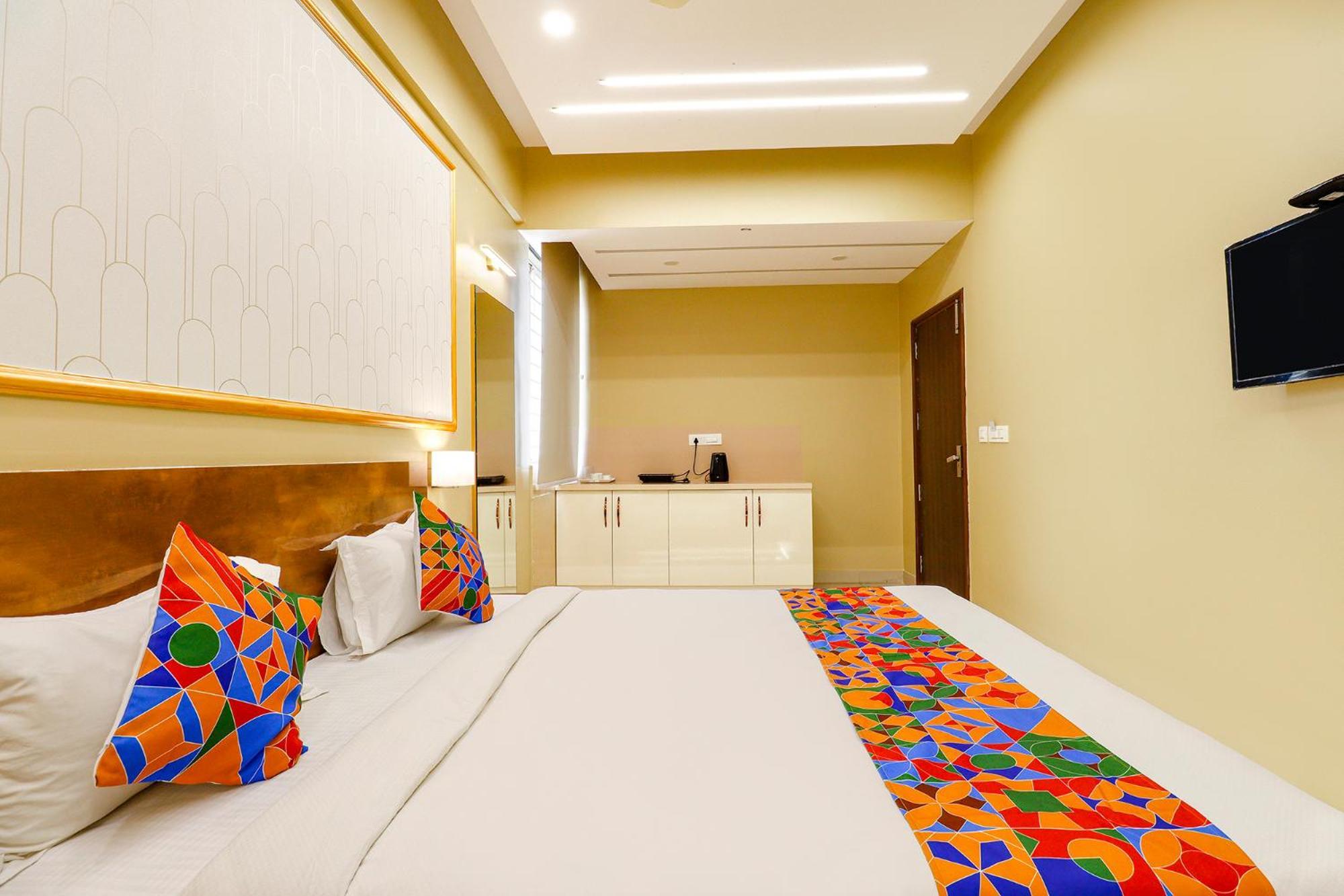 Fabhotel Magaji Comfort Inn Bangalore Extérieur photo