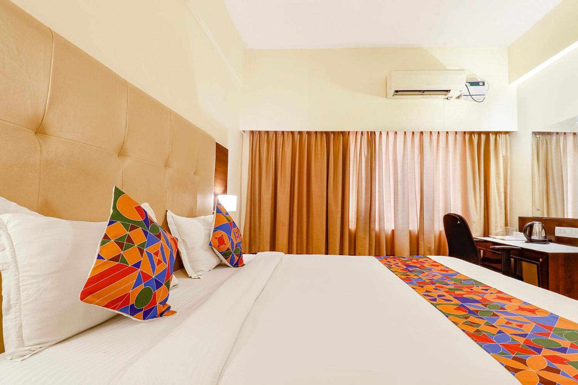 Fabhotel Magaji Comfort Inn Bangalore Extérieur photo
